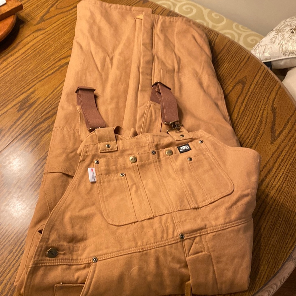 Men’s Rugged Wear Medium Bib Overalls